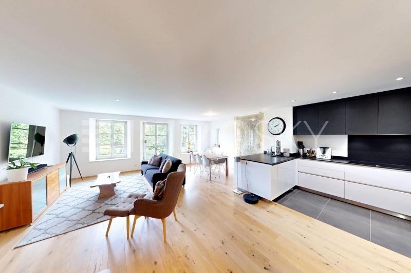 Magnifique séjour avec cuisine ouverte - 3.5 rooms Maisonette in Estavayer le Lac