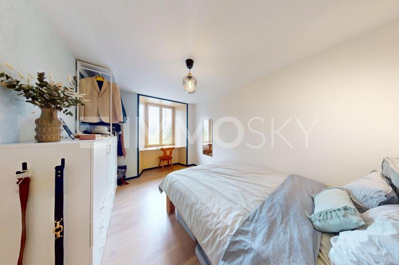 Chambre lumineuse - 2.5 pièces Appartement a Les Ponts de Martel