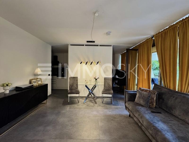 Wohn- und Schlafzimmer  - 