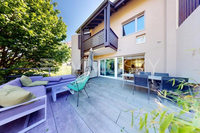 Terrasse ressourçante - 5.5 pièces Maison mitoyenne d'angle a Cheseaux sur Lausanne