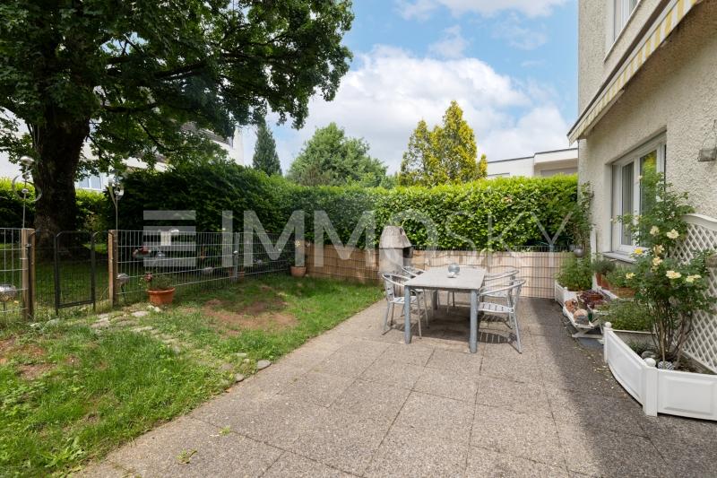 Ein Platz für lange Sommerabende - 10 pièces Duplex a Thalwil