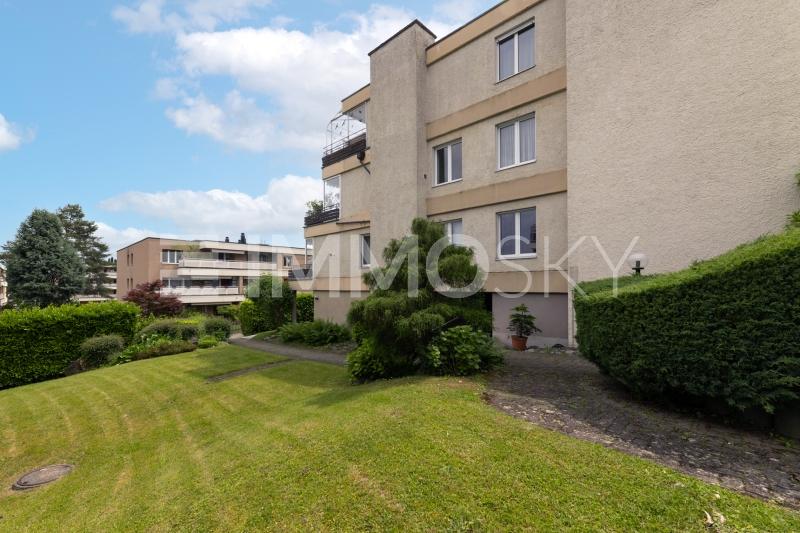 Mitten im Grünen, mitten im Leben - 10 pièces Duplex a Thalwil
