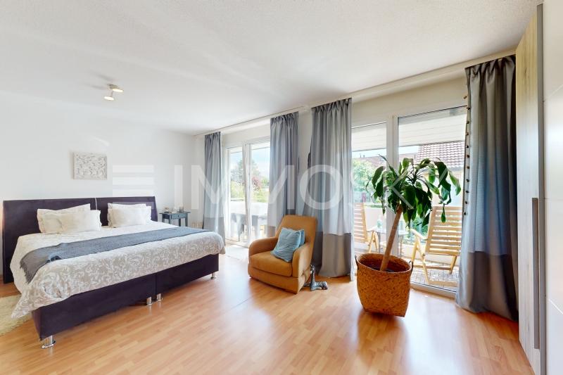 Superbe chambre avec balcon - 5.5 pièces Maison mitoyenne d'angle a Echallens