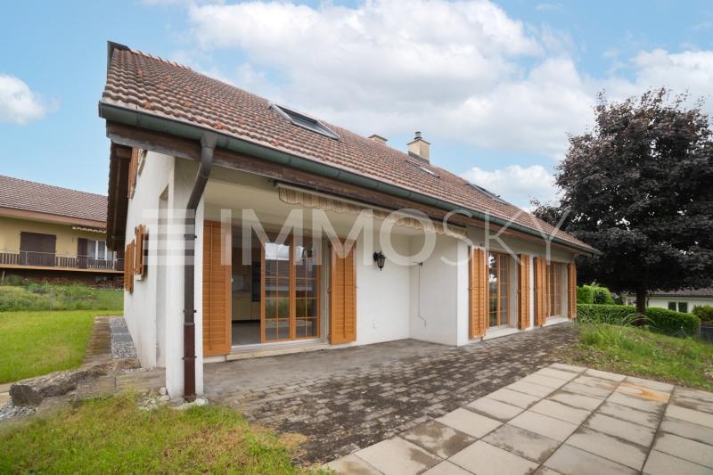Genügend Platz zum Verweilen - 7.5 Zimmer Einfamilienhaus in Sarmenstorf
