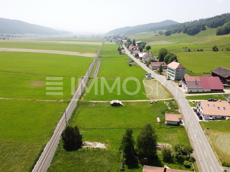 Parcelle de 842 m2 environ - Terrain à bâtir à La Sagne NE