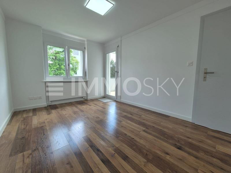 Zimmer mit Balkon für frische Luft - 4.5 Zimmer Wohnung in Niederteufen