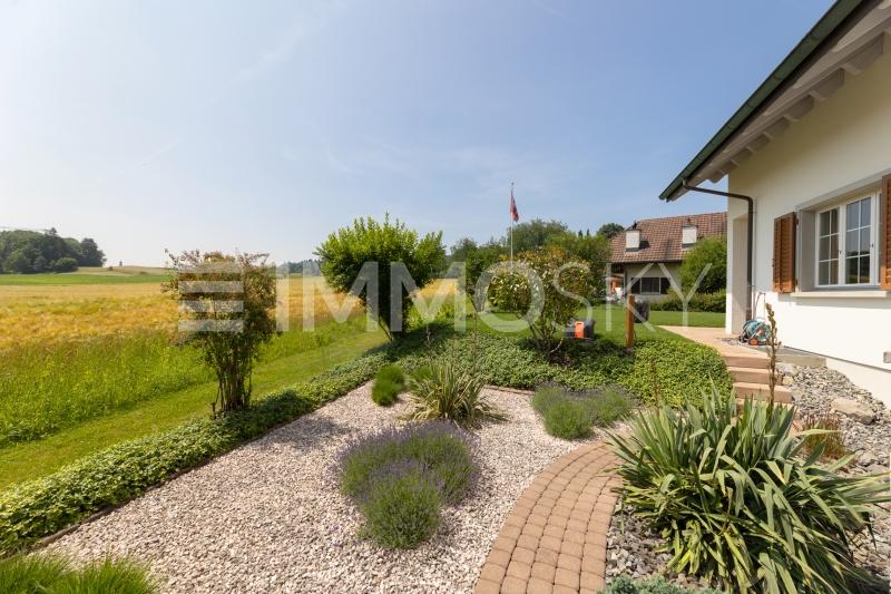 Ihr grünes Paradies - 6.5 Zimmer Haus in Nesselnbach