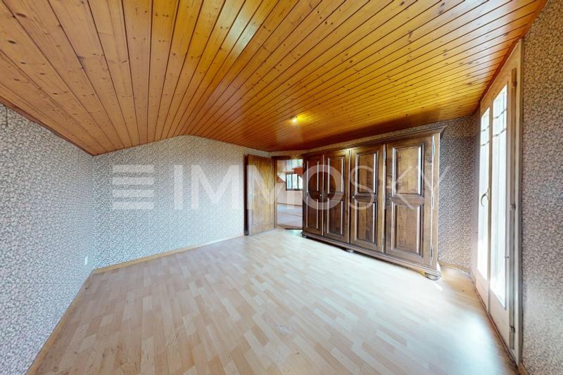 Chambre 2e étage - 6.5 pièces Chalet a La Sarraz