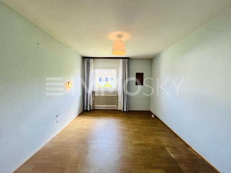 Helles Kinderzimmer - 