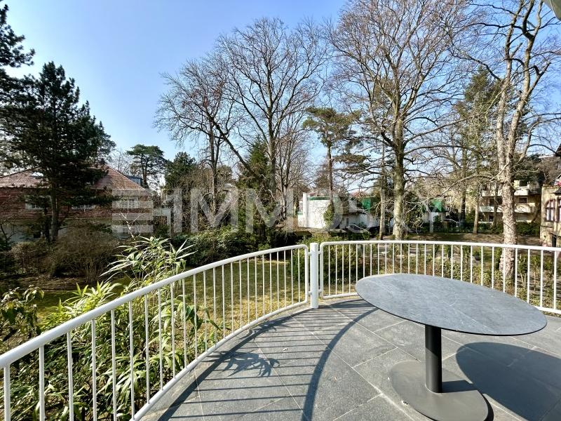 sonniger Balkon - 
