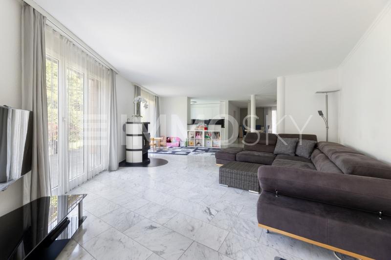 Grosszügiger Wohnbereich mit hochwertigen Marmorböden - 6.5 pièces Maison individuelle a Kerns