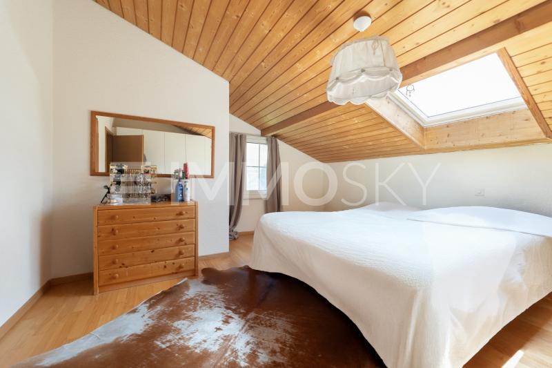 Grosszügiges Schlafzimmer - 7.5 pièces Maison a Rebstein