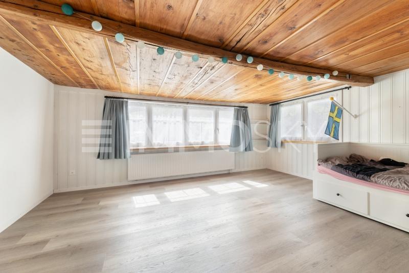 Geräumiges Schlafzimmer - 5.5 Zimmer Einfamilienhaus in Walzenhausen