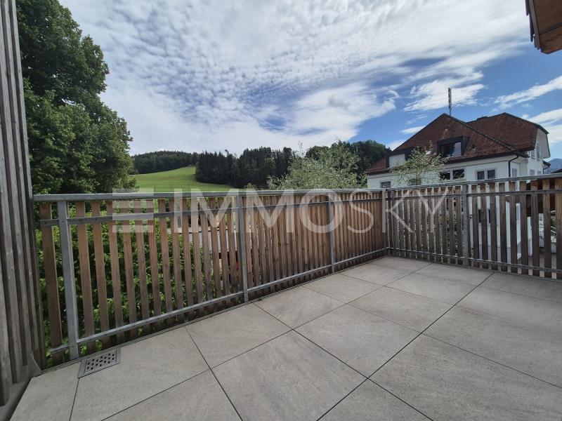 Hier lässt es sich entspannen mit Blick in die Ferne - 3.5 Zimmer Wohnung in Ganterschwil