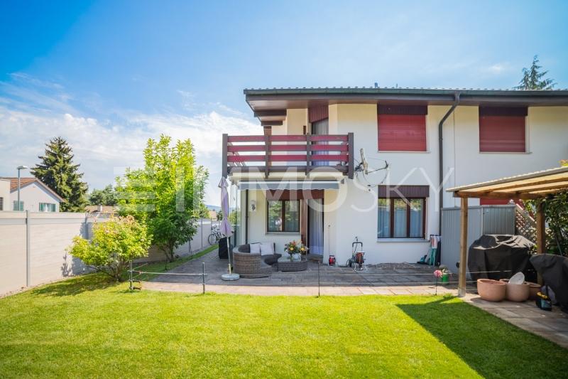Hier beginnt Ihr neues Kapitel - 6.5 rooms Semi-detached house in Killwangen