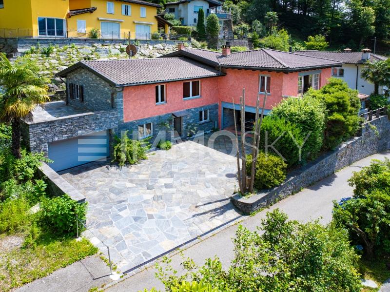 Il sole entra e racconta storie - 7 stanze Casa unifamiliare a Tegna