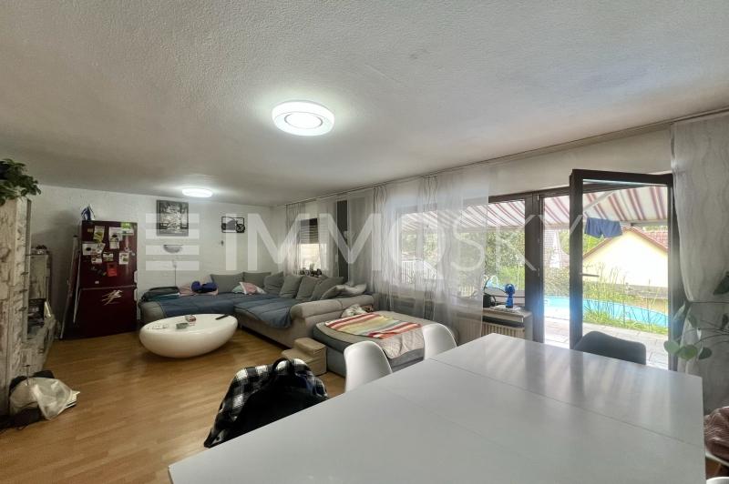 helles Wohnzimmer  - 