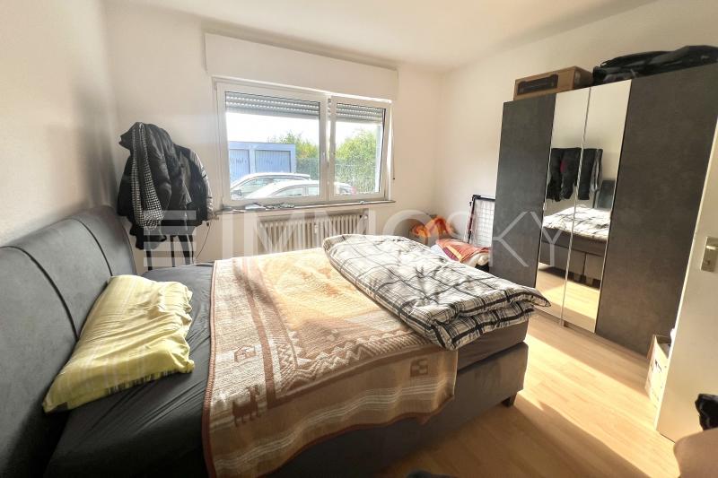 Schlafzimmer EG - 
