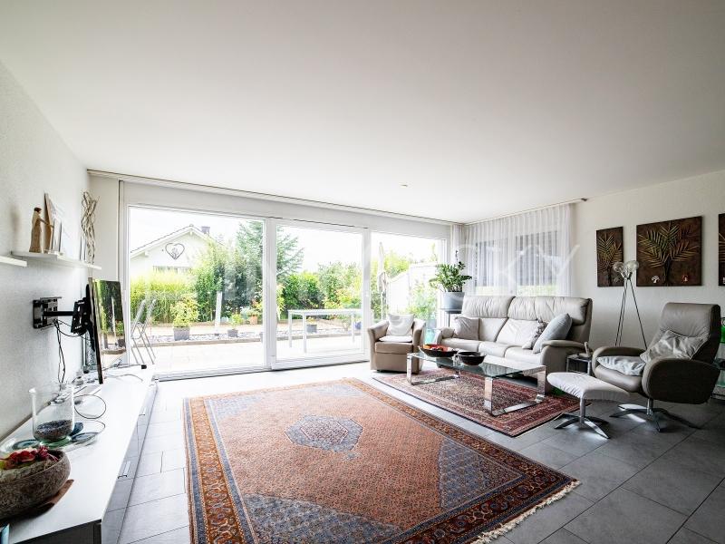Grosszügiges Wohnen mit Blick in den Garten - 3.5 pièces Appartement a Eggenwil