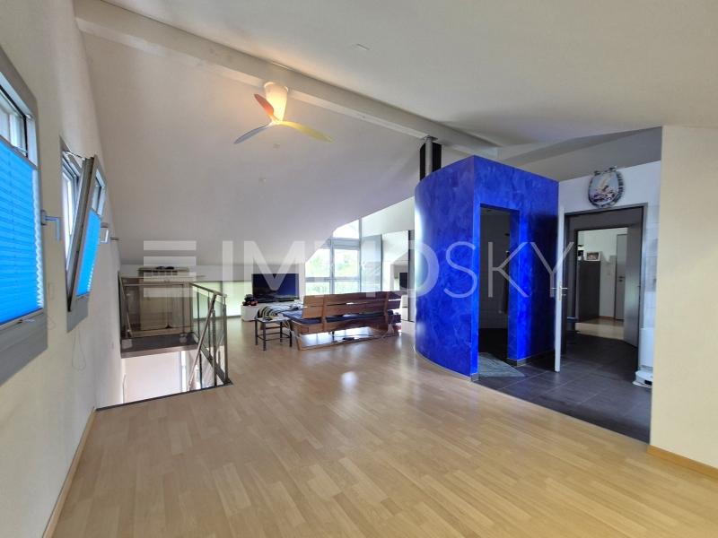 Geräumiges Elternschlafzimmer - 5.5 pièces Appartement a Gossau SG