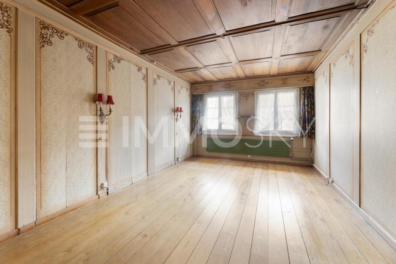 Romantisches Schlafgemach DG-Wohnung - 10 pièces Maison bifamiliale a Embrach