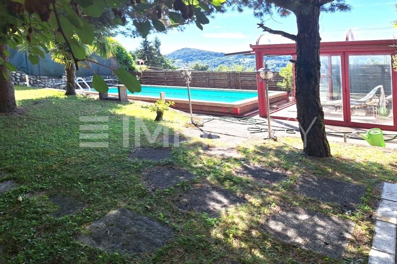 Giardino con piscina - 7.5 pièces Maison a Carabbia