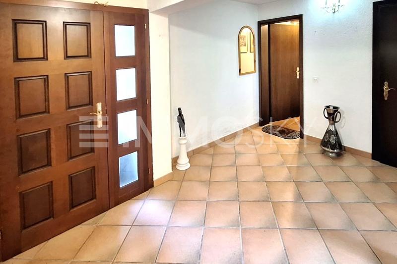 Spazioso ingresso - 7.5 pièces Maison a Carabbia