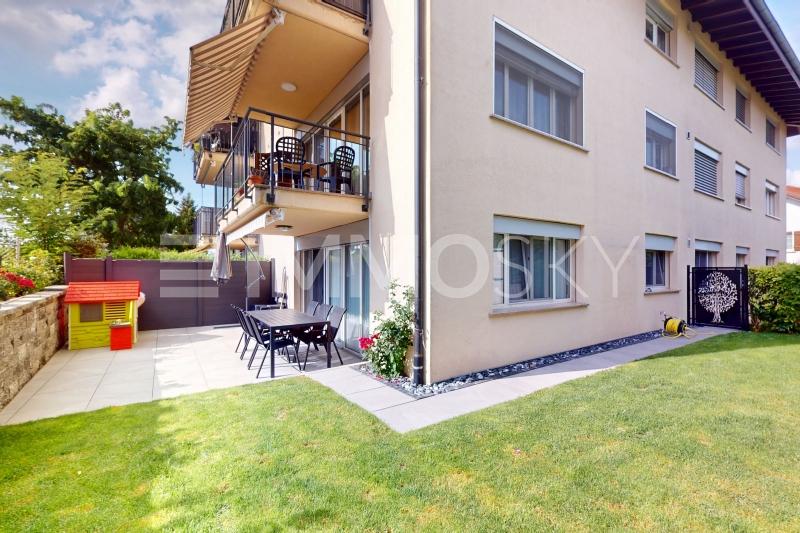 Jardin privé - 4.5 pièces Appartement en rez-de-chaussée a Prez vers Noréaz