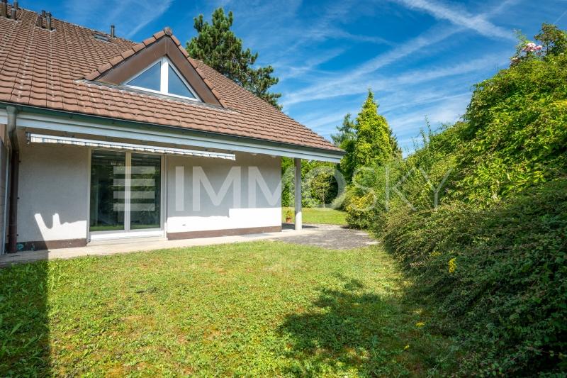 Gemütlich Bereich wo die Zeit verstreichen kann - 5 pièces Maison a Rudolfstetten Friedlisberg