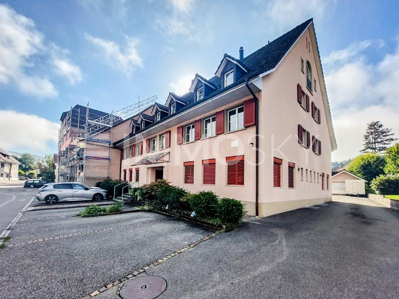 Zentral und mittendrin - 4.5 pièces Appartement a Zwingen