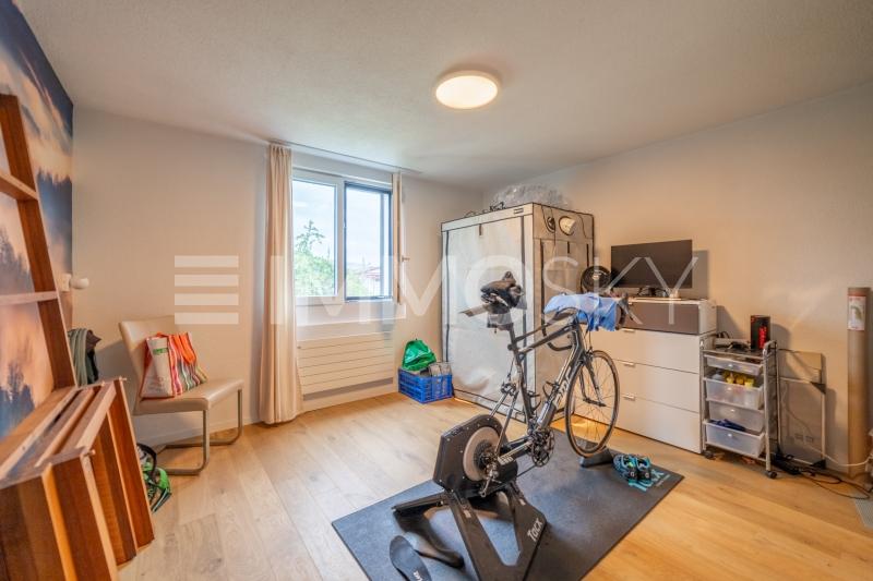 Helles Zimmer - 6.5 pièces Duplex a Uetendorf