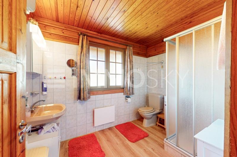 Salle d eau avec douche et WC - 4.5 Zimmer Ferienhaus in Les Agettes