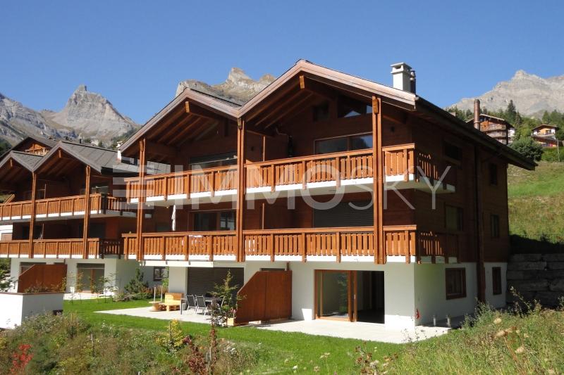 Vue Pt Muveran  - 2.5 pièces Appartement en rez-de-chaussée a Ovronnaz