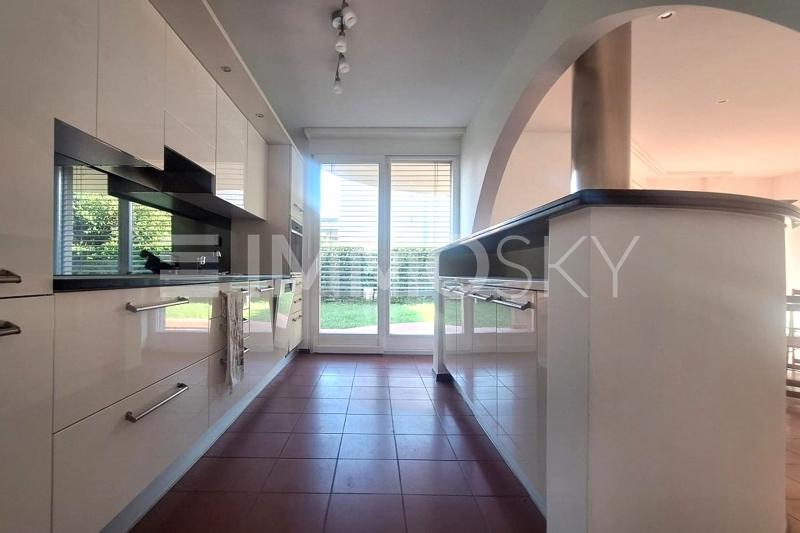 Funzionale cucina - 6.5 pièces Maison individuelle a Bedano