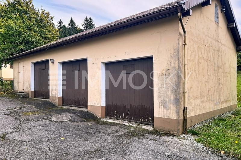 Garage triple - 3 pièces Maison individuelle a Fontainemelon