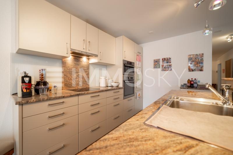 Küchenparadies mit viel Platz - 3.5 pièces Appartement a Hünibach