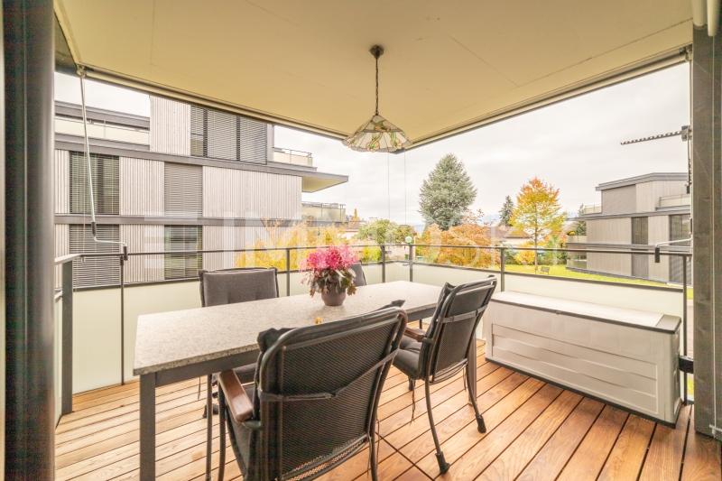 Grosszügige Terrasse - 3.5 pièces Appartement a Hünibach