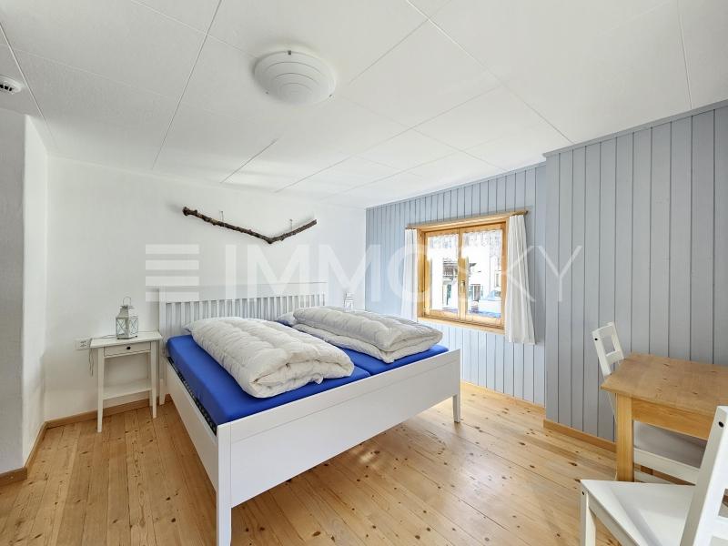  Ihr Rückzugsort in den Bergen - 13 pièces Immeuble commercial a Tinizong