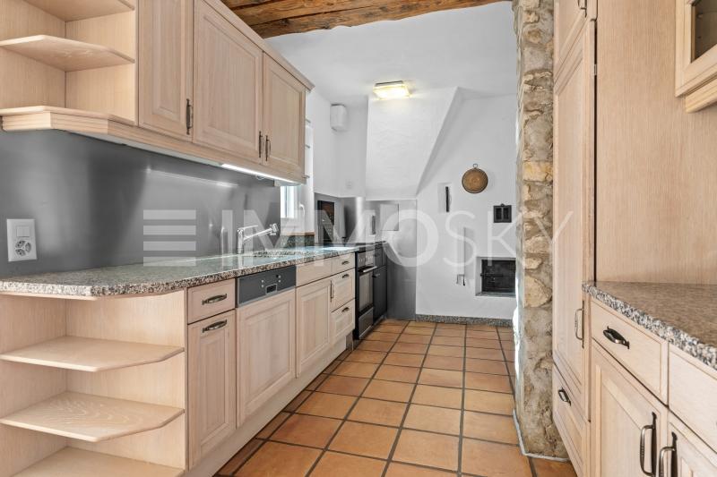 Geräumige Küche mit zusätzlichem Tiba-Herd   - 6 pièces Maison a Windlach