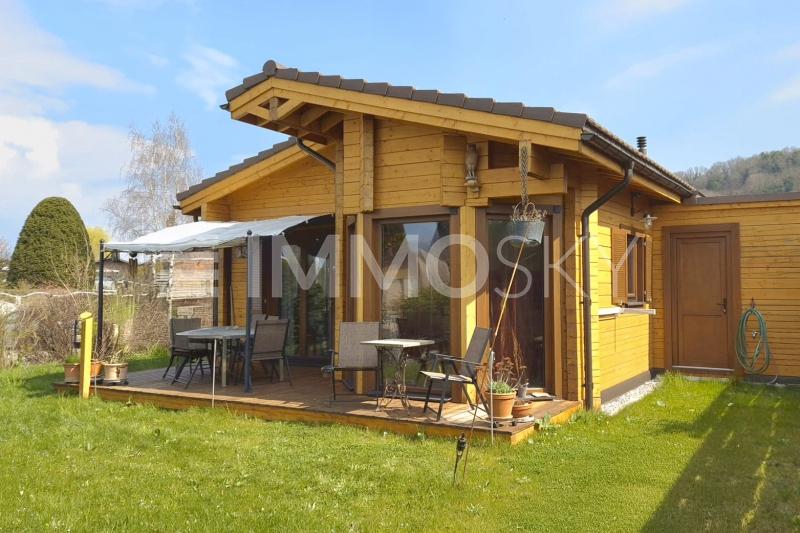 Maison contemporaine en bois - 3.5 Zimmer Doppeleinfamilienhaus in Cheyres