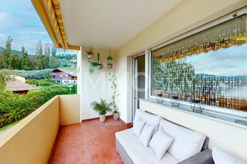 Balcon agréable avec belle vue - 3.5 Zimmer Etagenwohnung in Chernex