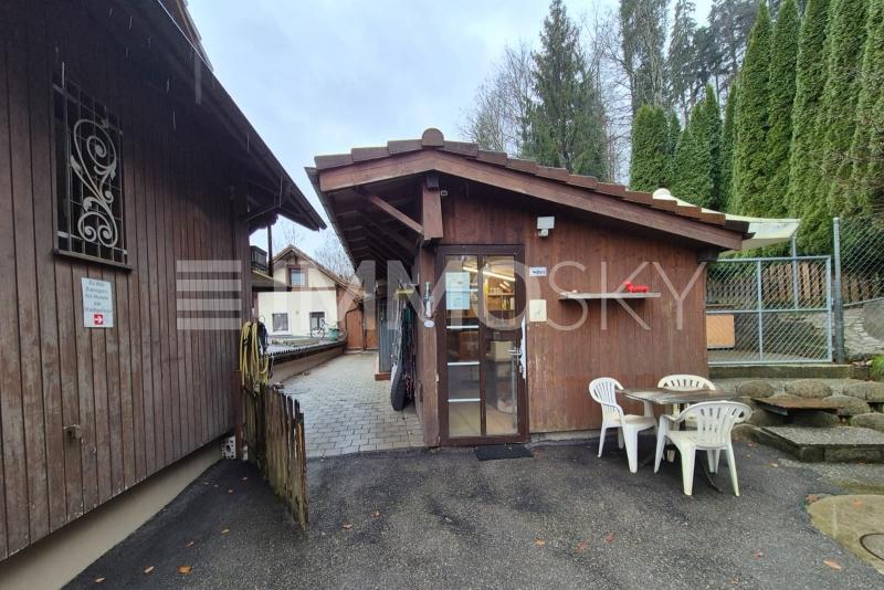 Aussenansicht Bürogebäude - 8 pièces Maison individuelle a Kemptthal