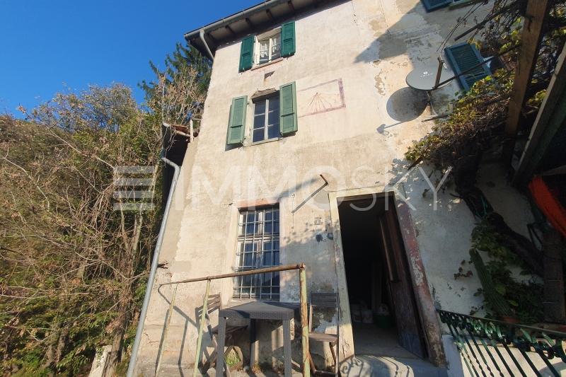 Edificio da riattare – grande potenziale  - 4 Zimmer Einfamilienhaus in Oggio