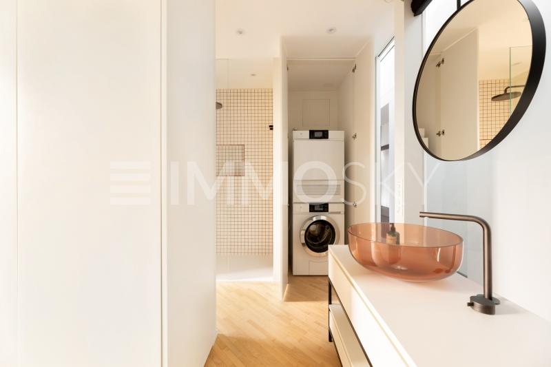 Stilvolle Aufteilung in der elganten Nasszelle - 2.5 pièces Appartement en attique a Uitikon Waldegg