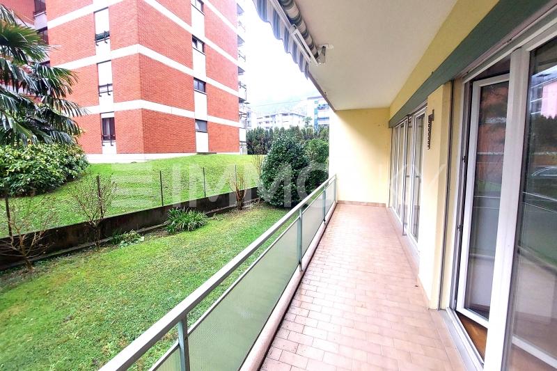 Ampio terrazzo - 2.5 stanze Appartamento a Agno