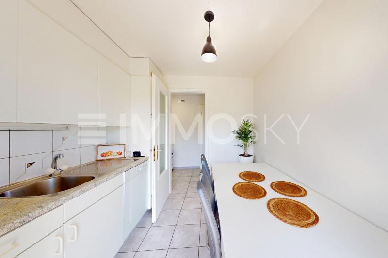 Superbe espace cuisine avec balcon - 3.5 pièces Appartement a Vuisternens en Ogoz