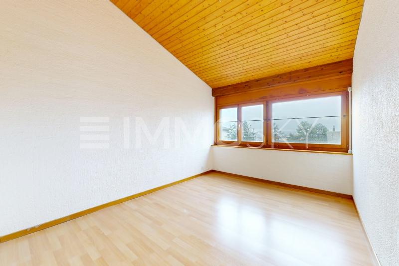 Chambre lumineuse - 4.5 pièces Appartement a Bevaix