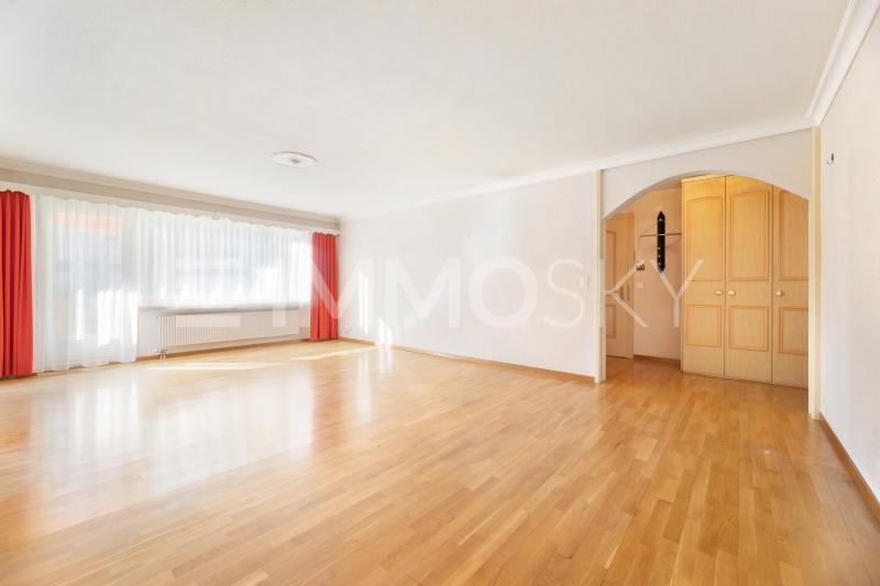 Lichtdurchfluteter Wohnbereich - 4.5 pièces Appartement a Chur