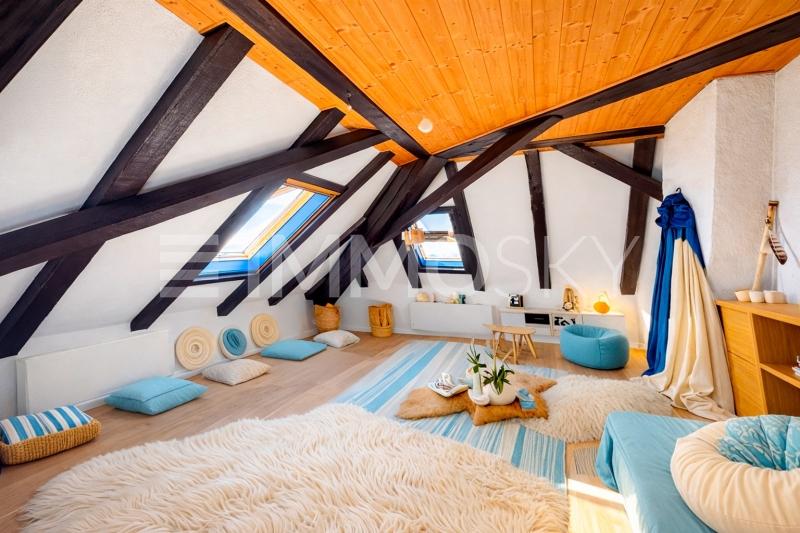 Chambre spacieuse (home staging) - 3.5 pièces Appartement a Bonvillars
