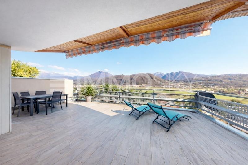 Vista panoramica sul lago e sul paesaggio circostante - 4.5 pièces Maison individuelle a Agno